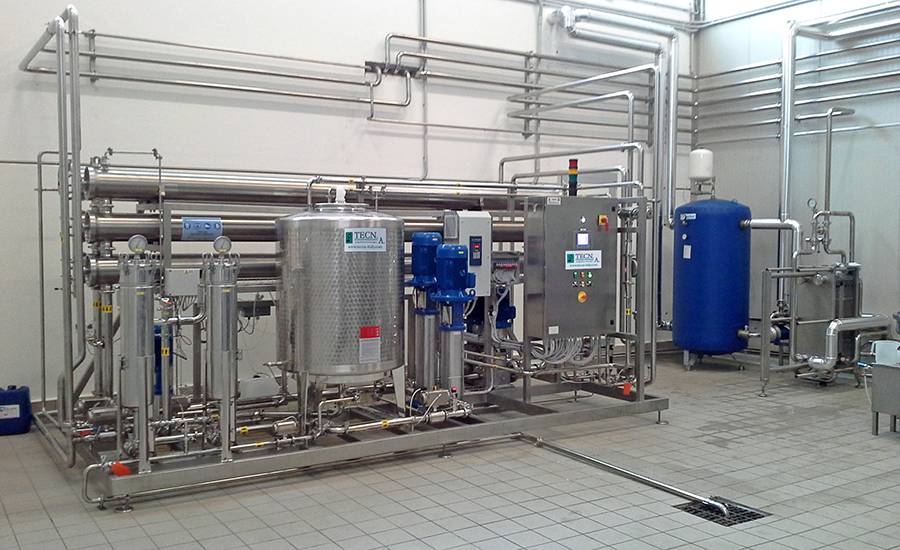 Membrane filtration systems for the recovery of noble milk components