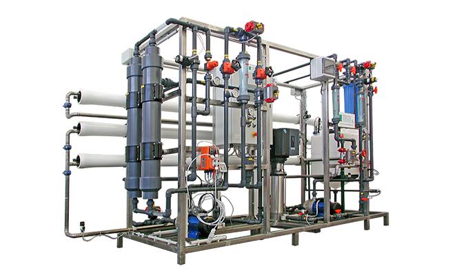 Ultrafiltration and Reverse Osmosis system on skid