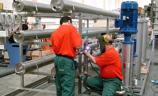 Assemblaggio skid osmosi in officina